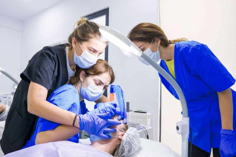 formatori_carousel_sectiunea 3.4